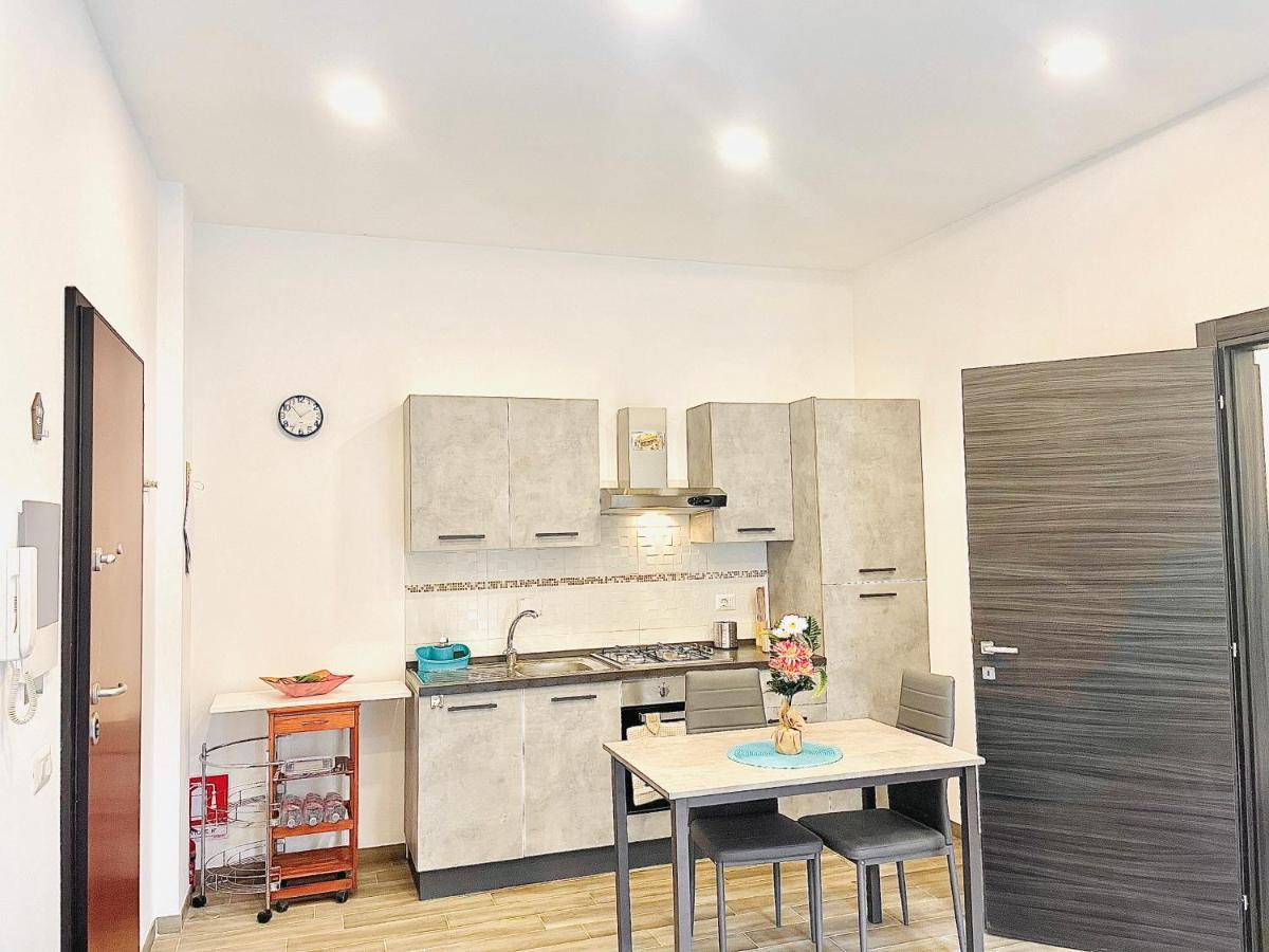 Holiday Home Roma Lacasadivalentina מראה חיצוני תמונה